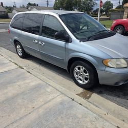 2003 Dodge Caravan Sport 
