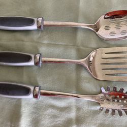 3 Cooking Utensils 
