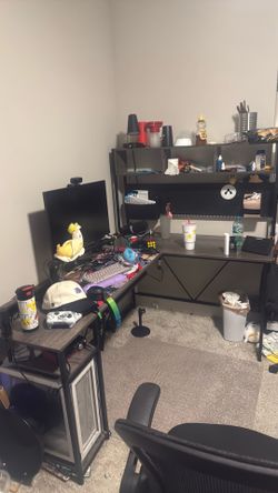 L Shaped Desk