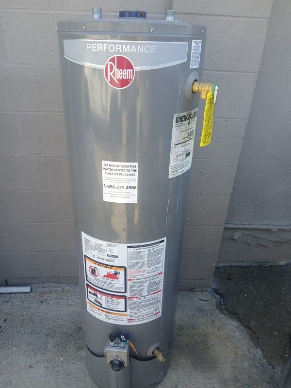 WATER HEATERS NATURAL GAS