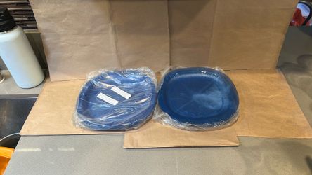 Tupperware Lunch Plates (Set of 4)