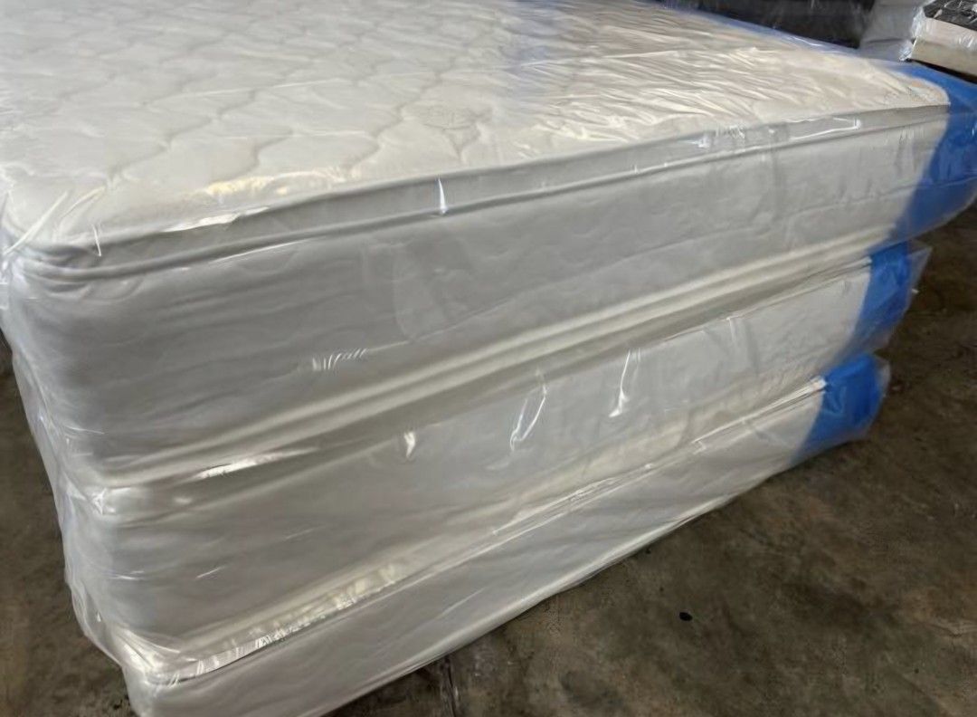 Wednesday Deals Single Twin Mattress 99 Full Double 159 Queen Bed 179 King 229 California King 229 Frame 69 XL Twin Mattresses Same Day Delivery