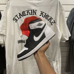 Jordan 1 Black / White 