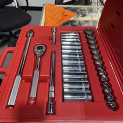 30 Piece Proto Ratchet Set