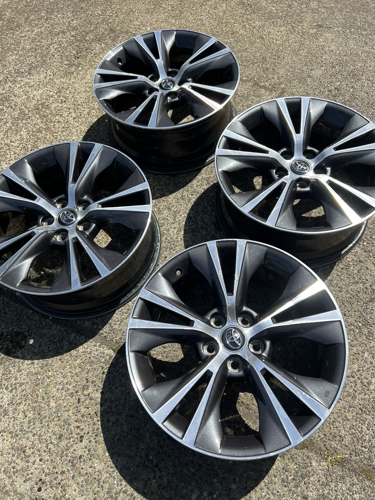 18’ Toyota Rims 