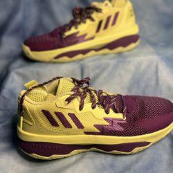 Adidas Dame 8 Shoes