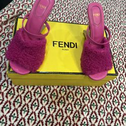 Fendi Heels 