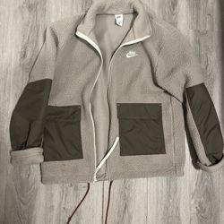 Nike Sherpa Jacket (Size Small)
