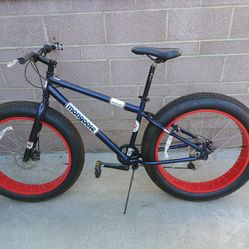 Mongoose Dolomite Mountain Bike 