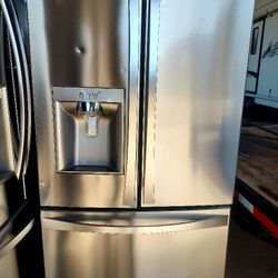 KENMORE STAINLESS STEEL FRENCH DOORS REFRIGERATOR 