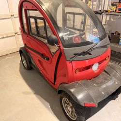 Street Legal Enclosed Mobility Scooter / Mini Electric Car – 3 Wheel – Like a Golf Cart