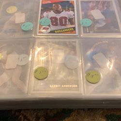 Binder Of Sports Cards Baseball,Football,Basketball And Hockey,Rookies And Inserts Barry bonds,Clemens,Anderson,Boggs,Deion sanders, kordell,aikman, f
