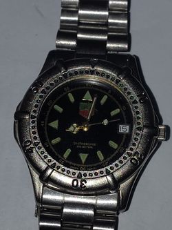Tag Heuer 2000 watch "needs battery"