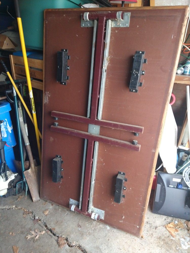 Heavy Duty Folding Table