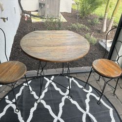 Outdoor Table And 2 Chairs 
