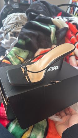 Fashion nova kitten heels