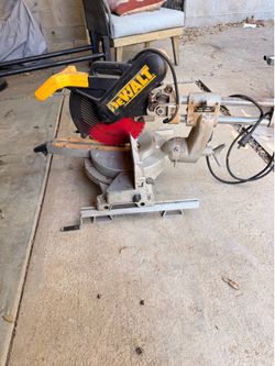 Dewalt