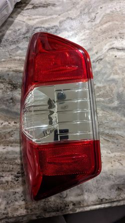 2015 Tundra Passenger Side Tail Light Housing 