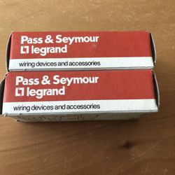 Set Of 2 Pass & Seymour Duplex Receptacles #535SI, 10 Amp, NEW 