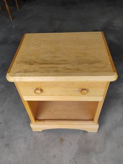Wooden Night Stand or End Table - Clean - Ready to Use