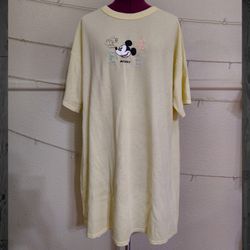 Yellow Disney's Mickey Mouse Quilt Texture Sleeping Gown Pajamas/ One Size Fits All