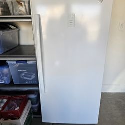 GE 14.1 Cu Ft Garage Freezer, Excellent Condition