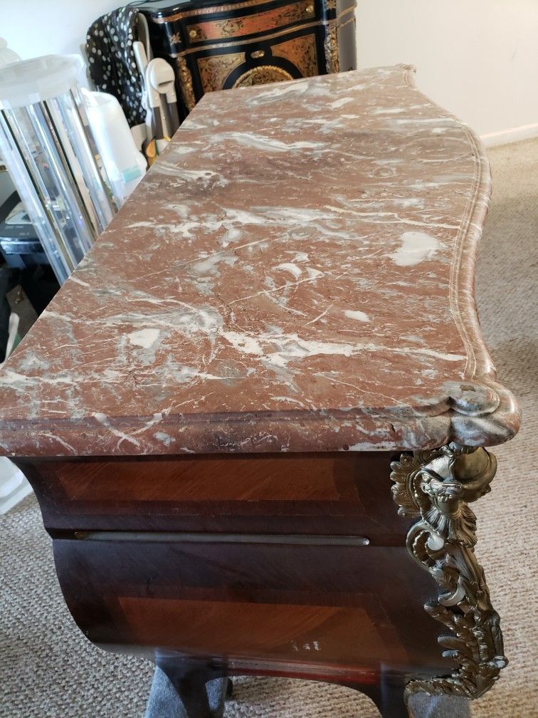 17th century Chest desk.
