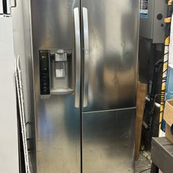 LG Refrigerator