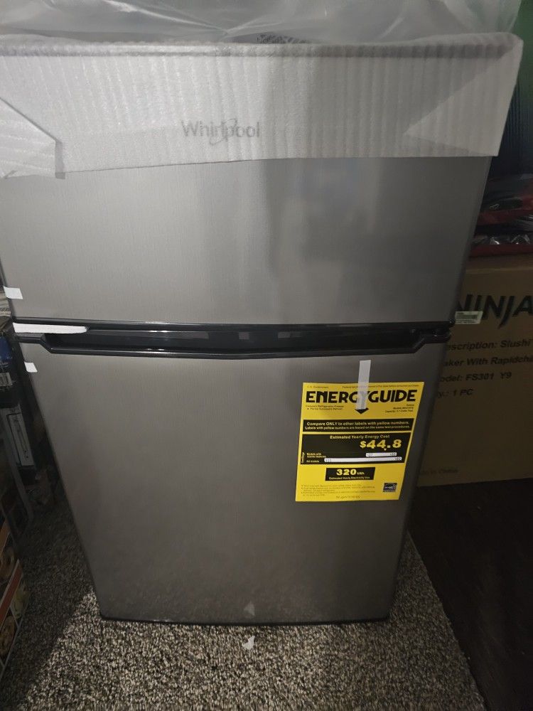 Whirlpool Mini Fridge