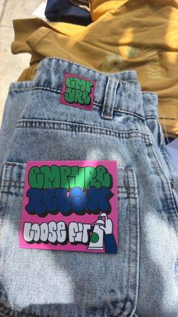Women’s jeans