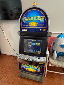 IGT Game King Multi-Game Slot Machine