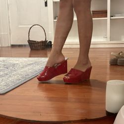 Red Glossy Chinese Laundry Wedge Platform Heel Size 7.5