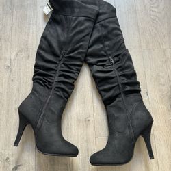 Women’s Boots Brand New Size 6 