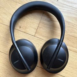 Bose 700 Headphones