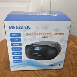 MEGATER CD RADIO CASSETTE BOOMBOX 