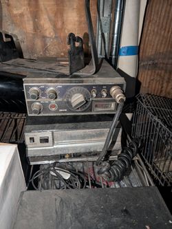CB OR 8 TRACK PLAYER
