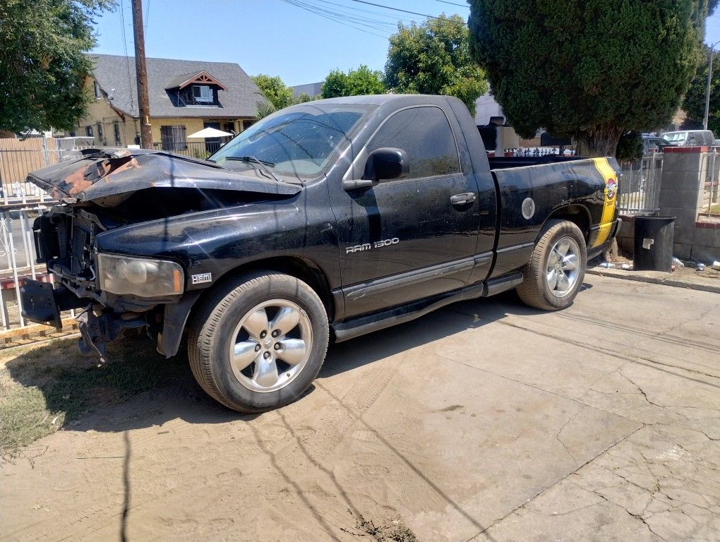 2004 Dodge Ram Rumble Bee
