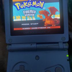 *100% Authentic* Pokemon Fire Red (Game Only)