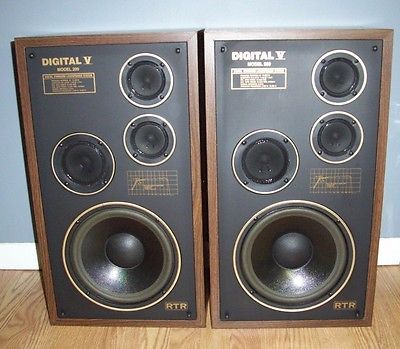 RTR digital V model 200 speakers very