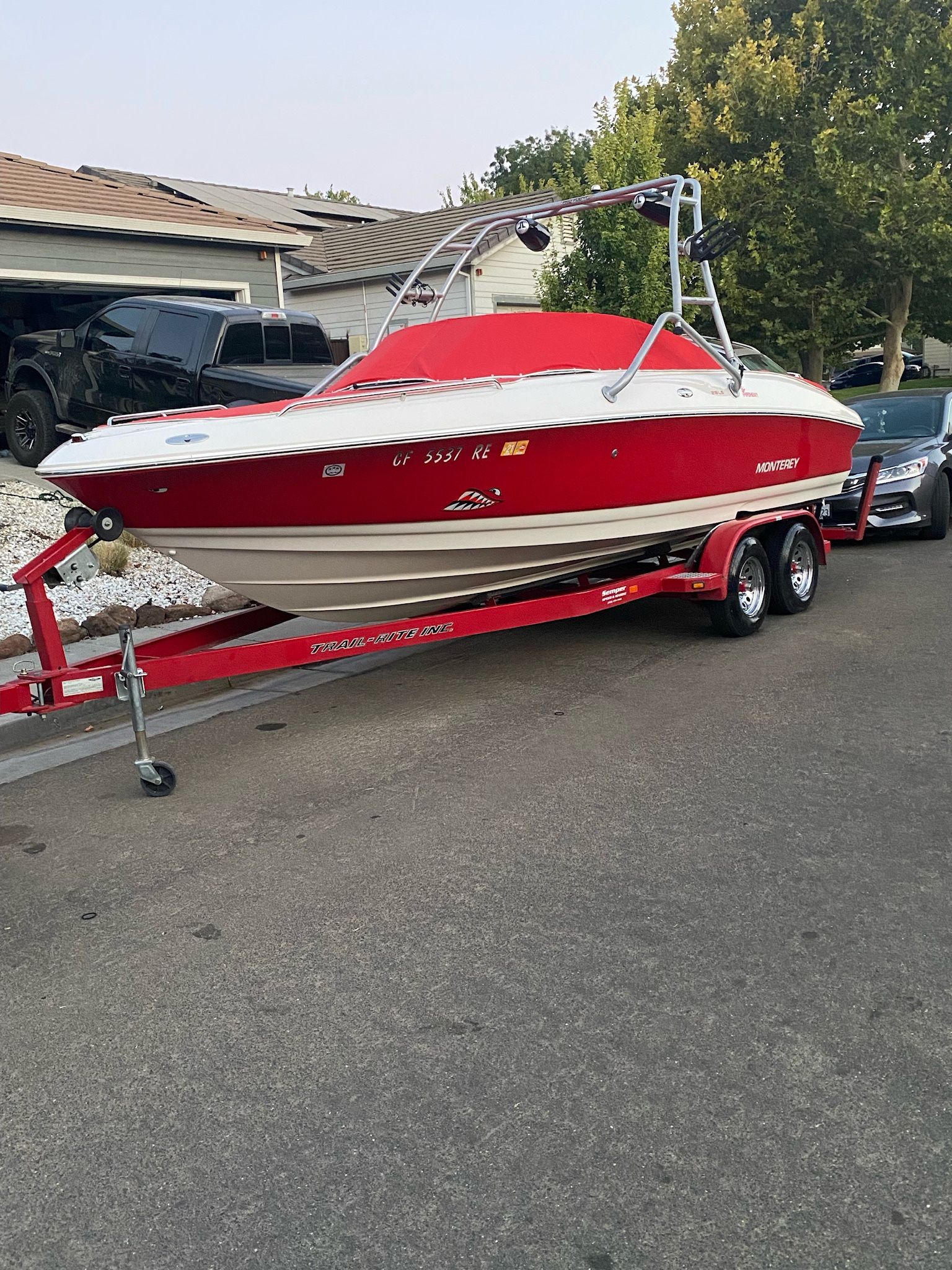 2004 Monterey Monterey IS
