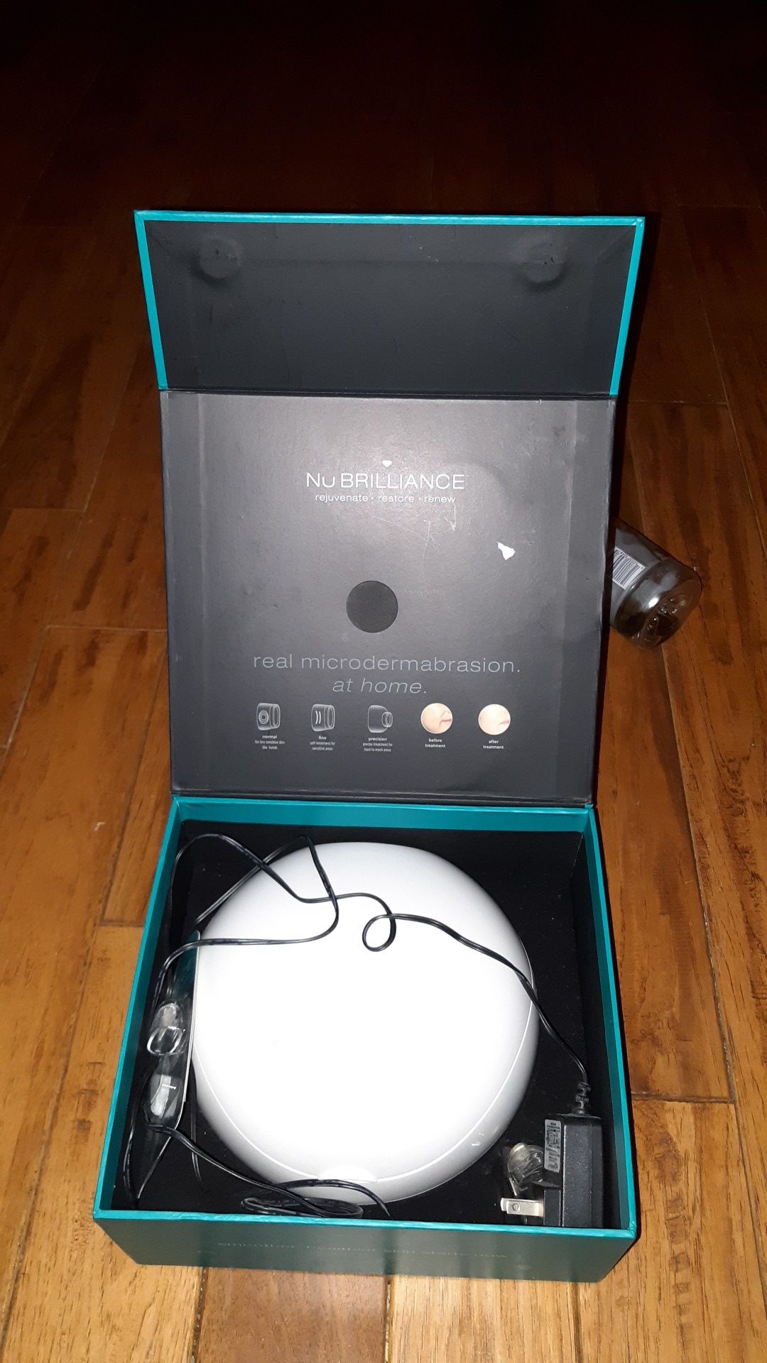 NUBRILLIANCE Microdermabrasion Kit