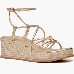 shipping
 
Julia Ankle Strap Espadrille Platform Wedge Sandal (Women)