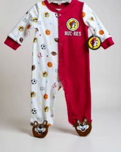 Buc-ee's sports baby footed sleeper Size 9 month's