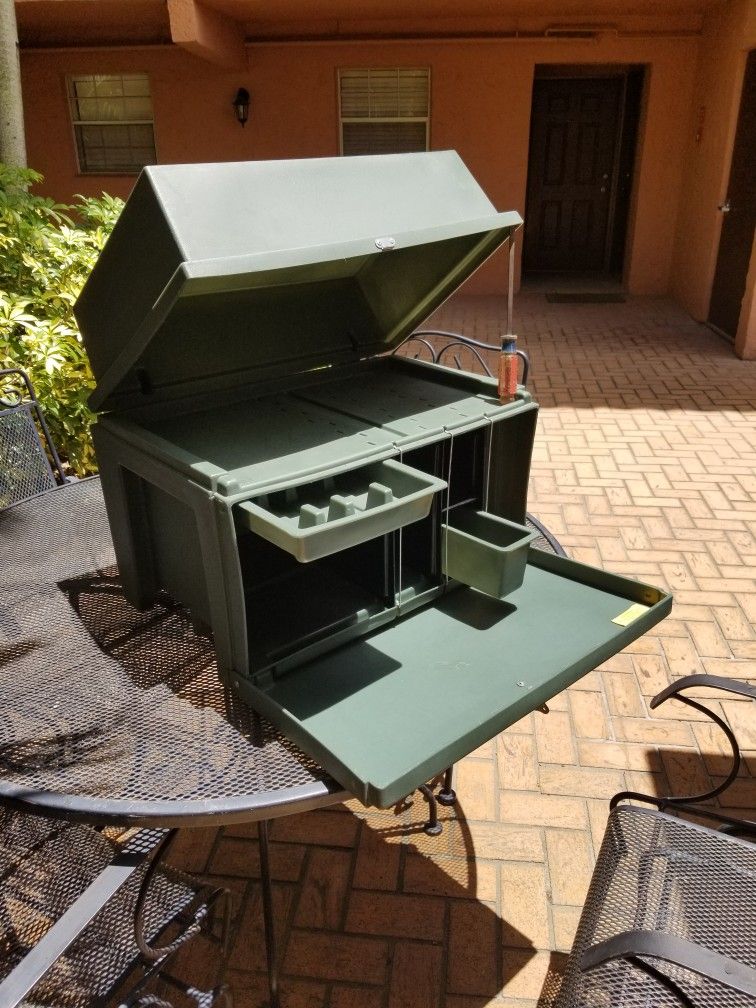 Beaver Tree Kitchen Camping Box