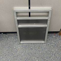 Pontoon Door 26 3/4 X 20 1/2