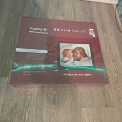 Nixplay Wifi Cloud Frame  15 Inch