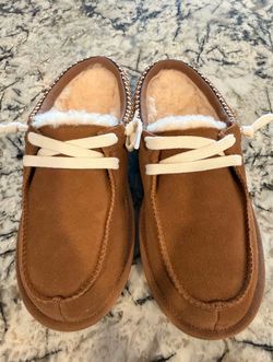 Youth Ugg Slippers