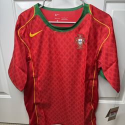 PRICE FIRM Nike Portugal 2004 Reissue Soccer Jersey BRAND NEW w/Tags (Men’s Size Large)