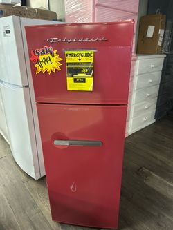 Refrigerators Different Models & Sizes Please Read Description