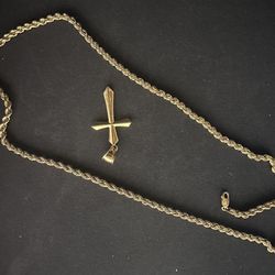 18K Solid Diamond Cut rope Chain (22in 4.5mm) With Solid 18k Cross 63GRAMS